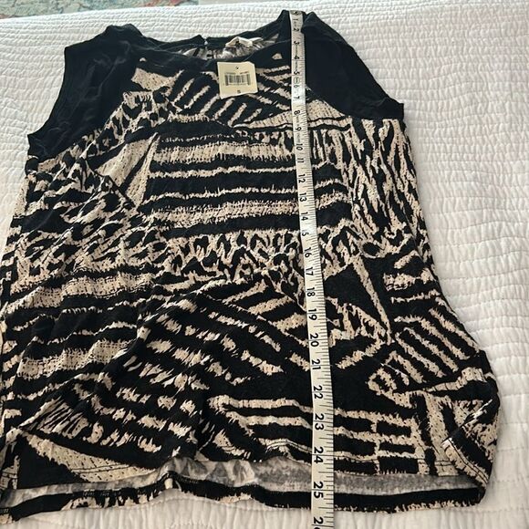 NWT Lucky brand, brown, black and off-white sleeveless tee size small - Picture 5 of 6